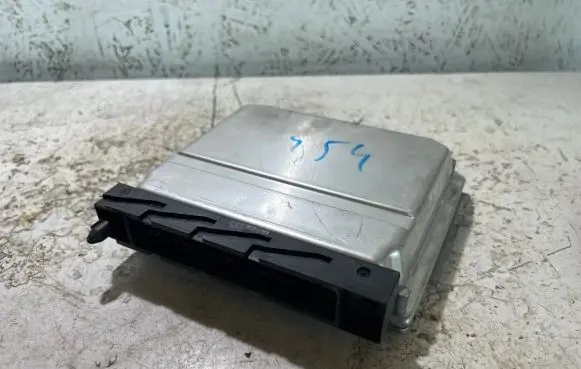 Volvo XC90 Engine control unit/module 0261207809 1039S00000 1111