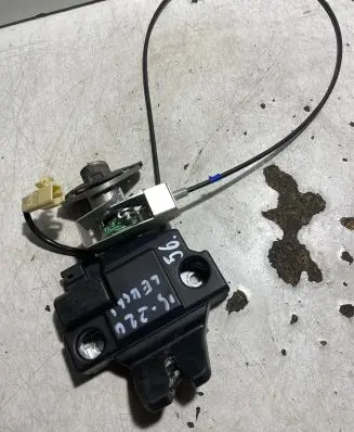 Lexus IS 220D-250-350 Loading door lock 