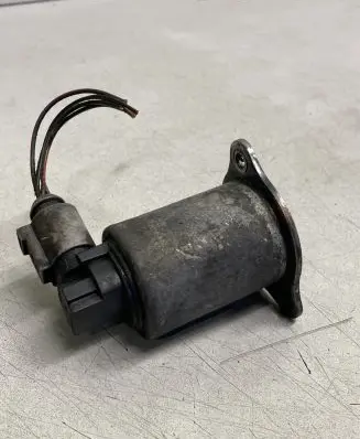 Renault Trafic II (X83) EGR valve 7700107471