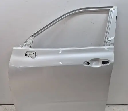 Toyota Highlander XU70 Front door 