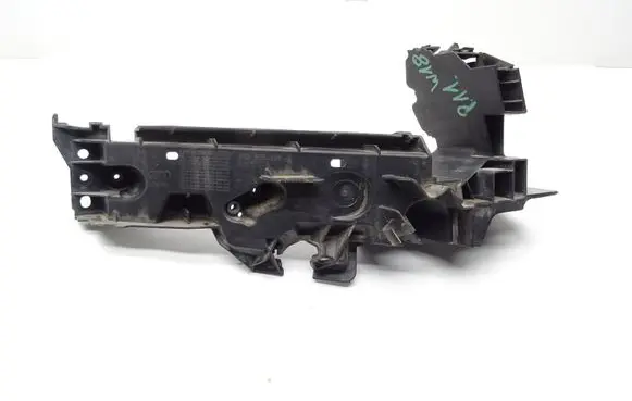 Audi Q5 SQ5 Headlight/headlamp mounting bracket 8R0805608A