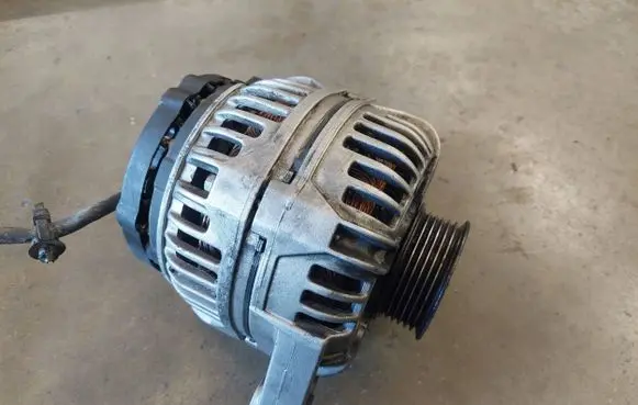 Skoda Superb B5 (3U) Generator/alternator 078903016F 0124515028