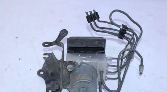 Toyota Verso ABS Pump 445400F031 0265230018