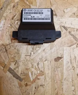 Volkswagen Golf VI Gateway control module 7N0907530 1K0907951 5WK50021