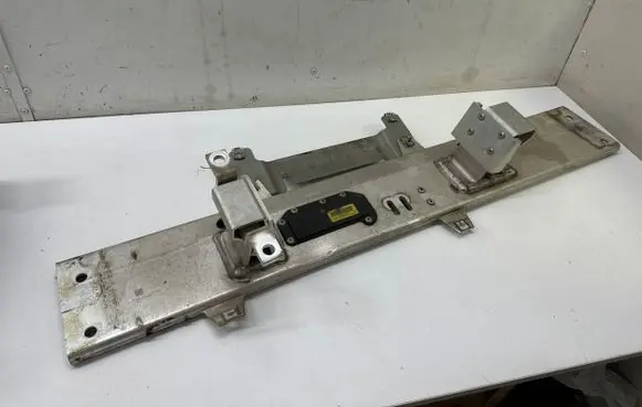 Mercedes-Benz GLE W167 Gearbox mounting bracket A1672406700