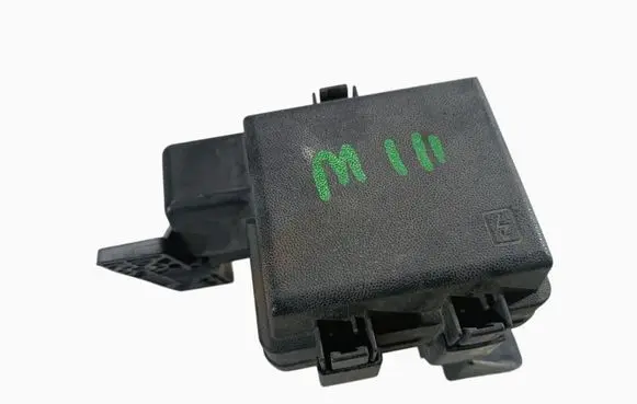 Renault Megane III Fuse box set 243510001R