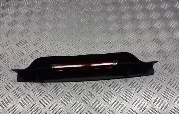 Ford Focus Third/center stoplight