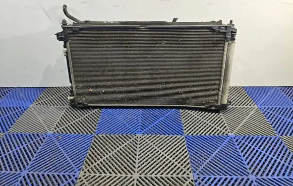 Toyota C-HR I Radiator set D4221356022