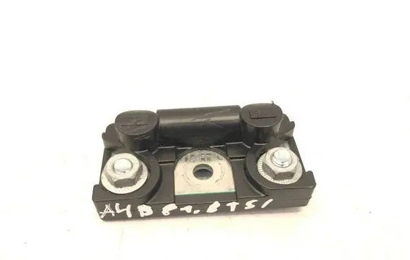 Audi A4 S4 B8 8K Aerial antenna amplifier 8K5035570