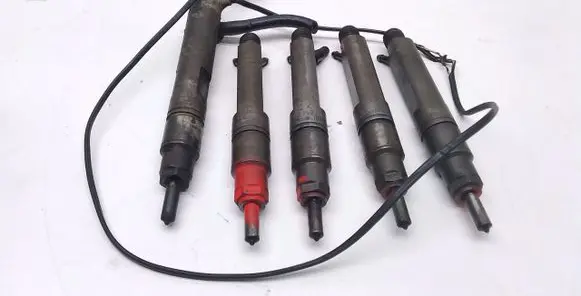 Fuel injectors set