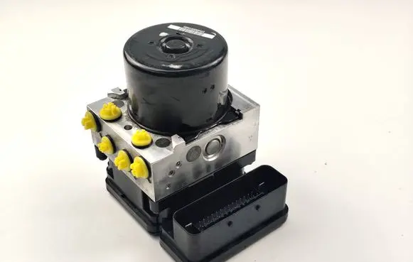 Ford C-MAX II ABS Pump BV612C405AK 10021209194 10096101533