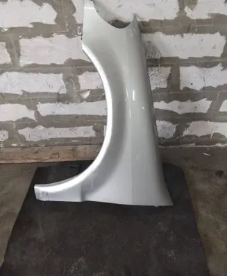 Mercedes-Benz ML W163 Fender 