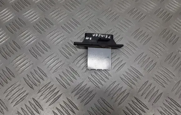 Nissan Primera Heater blower motor/fan resistor