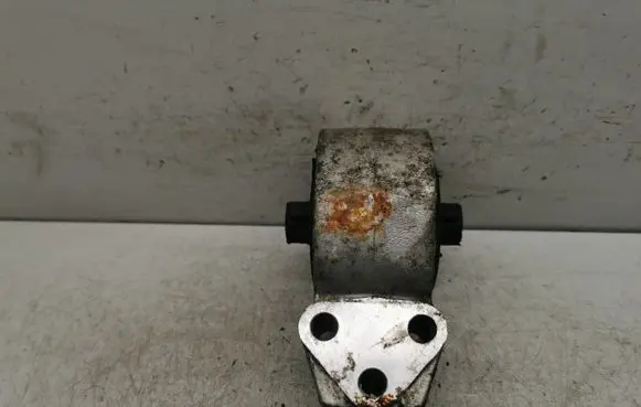 Volvo S40, V40 Gearbox mount 3318030