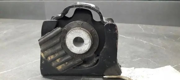 Toyota Corolla Verso AR10 Engine mount vacuum valve 