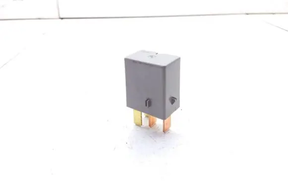 Subaru Forester SH Hazard warning light relay ACV31212