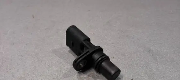 Volkswagen PASSAT B6 Camshaft position sensor 06C905163B