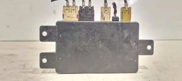 Antenna control unit
