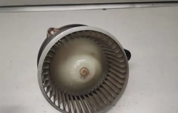 Audi A6 S6 C5 4B Heater fan/blower 4B1820021 0130111202