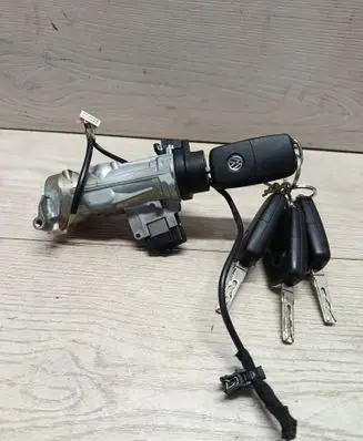 Volkswagen Sharan Ignition lock 1K0905851 0131AC24613