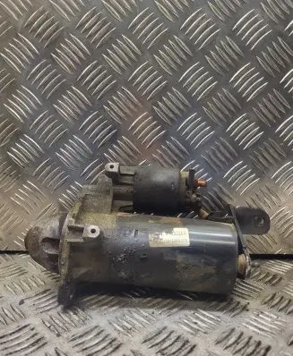Opel Zafira A Starter motor ST05026N