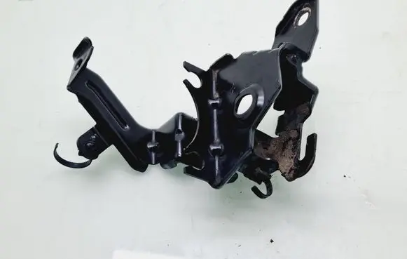 Peugeot 508 ABS pump bracket 9670262180