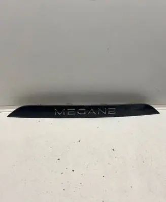 Renault Megane IV Trunk door license plate light bar 848104514R