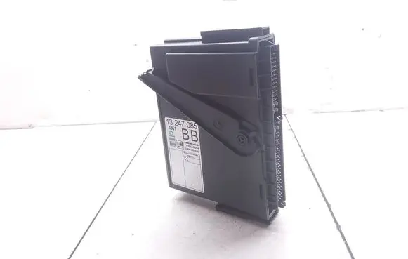 Opel Meriva A Comfort/convenience module 13247085