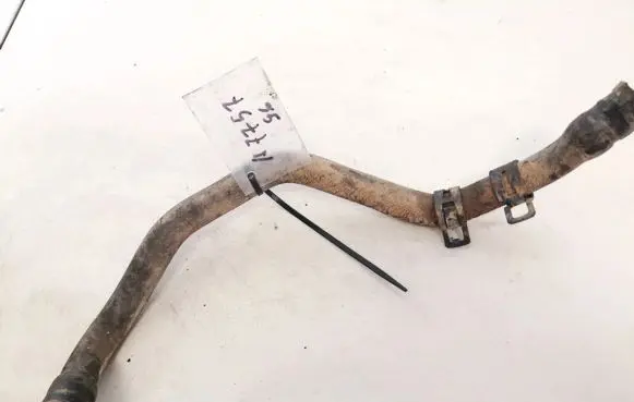 Volkswagen PASSAT B4 Engine coolant pipe/hose