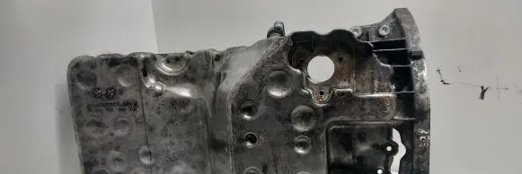 Mercedes-Benz E W211 Oil sump A6460100513 6460100513 A6460100913