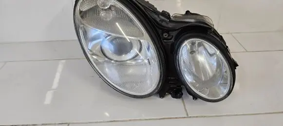 Mercedes-Benz E W211 Headlight/headlamp 13436001