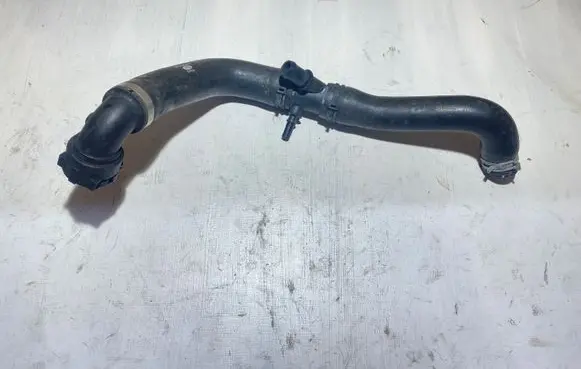 Land Rover Range Rover Sport L494 Engine coolant pipe/hose CPLA8286CA CV1KA