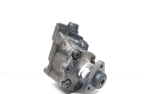 BMW X3 E83 Power steering pump 345059204