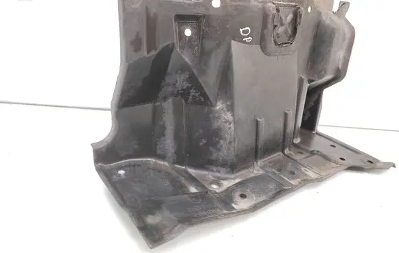 Mitsubishi Outlander Front mudguard MN154380 MB656759