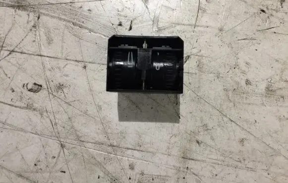 Volkswagen Touran I Headlight level height control switch 1T0941333