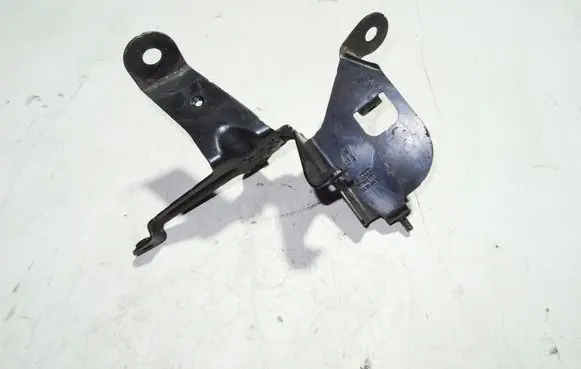 Audi Q7 4L Fuel filter bracket/mount holder 7L6127224B