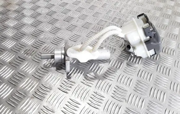 Opel Meriva A Master brake cylinder