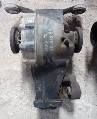 Audi A6 S6 C5 4B Rear differential