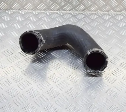 Audi Q7 4L Intercooler hose/pipe 7L6145972E