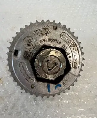 Porsche 911 991 Camshaft pulley/ VANOS 0PB109084 0PB109084A