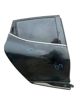 Renault Clio IV Rear door