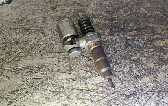 Land Rover Discovery Fuel injector MSC000030 BEBE2A01001 15924LW