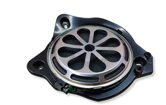 Mercedes-Benz C W205 Subwoofer speaker A2058201700