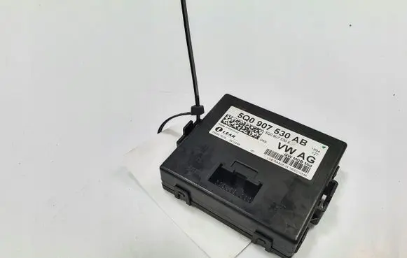 Skoda Octavia Mk3 (5E) Central body control module 5Q0907530AB