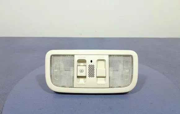 Honda CR-V Boot/trunk interior light 7192290