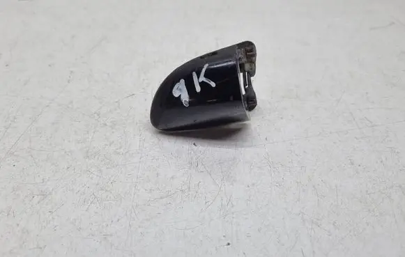 Volkswagen PASSAT B6 Rear door handle cover