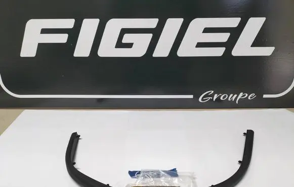Volkswagen Tiguan Engine compartment rubber 5NA823707