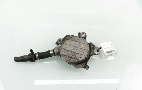 Volkswagen Golf IV Vacuum pump 038145101B