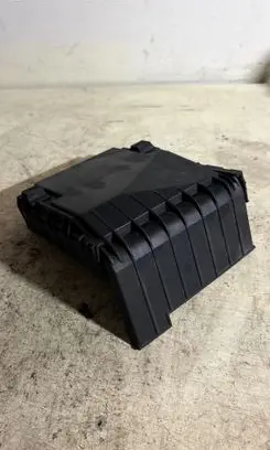 Volkswagen Touran I Fuse box cover 014189871 1K0937132F 017180061