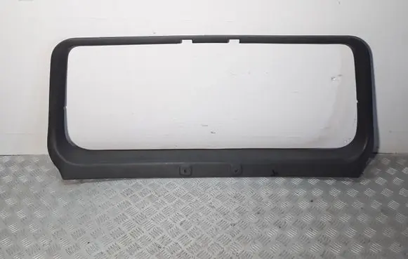 Mitsubishi Pajero Bottom trim 9100MB692263